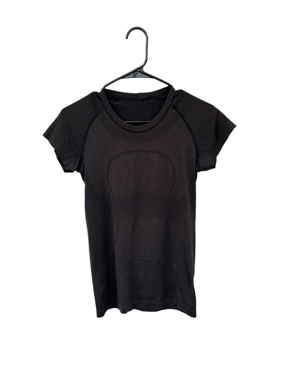 Lululemon Swiftly Tech Short Sleeve Shirt - Size 6 - Black - Running / Workout